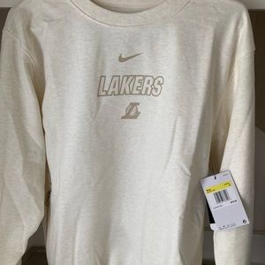 Nike Lakers Sweatshirt NWT Men’s S. Zipper pockets. Official NBA.
